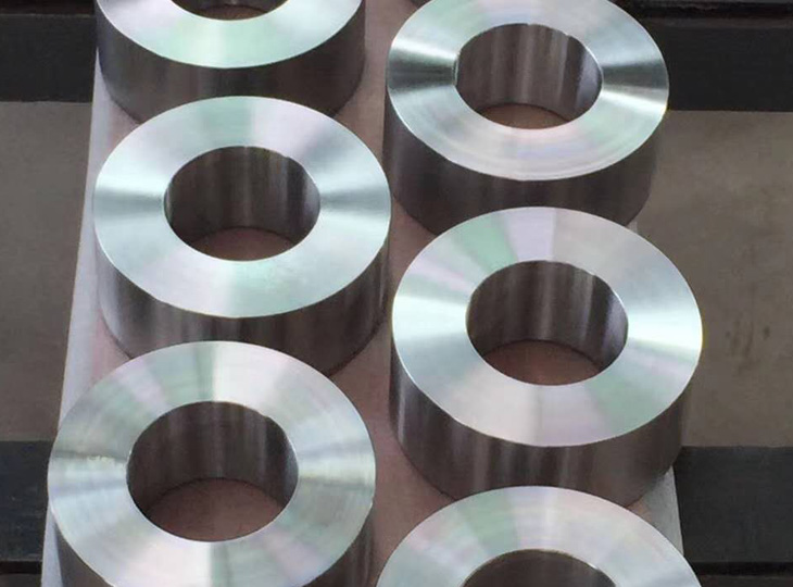 Titanium rings exported to Europe and America